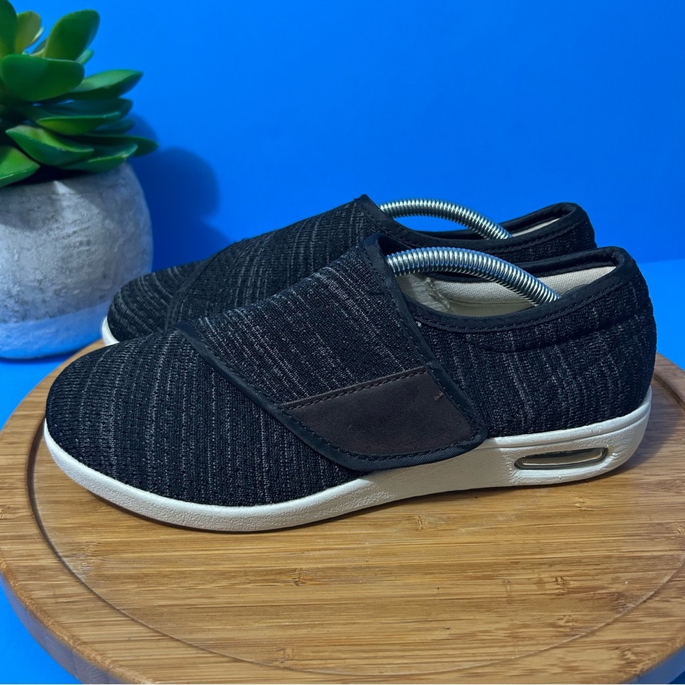 Youyun Orthopedic Trainers Black Slip-On Adjustable Strap Diabetic Shoes Size 7
